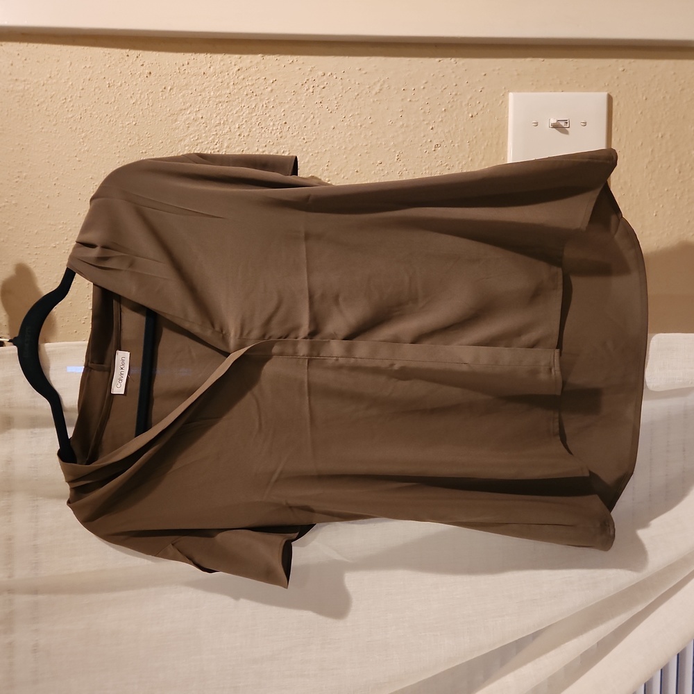 Large Green Calvin Klein Shirt